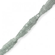 Top Facet kralen Cube 2x2mm Light grey-pearl shine coating